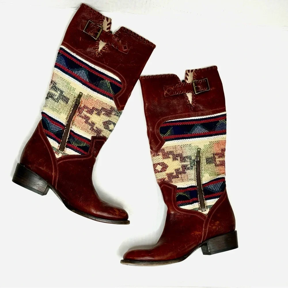 Freebird Quixote Blanket Boots - Picture 3 of 6